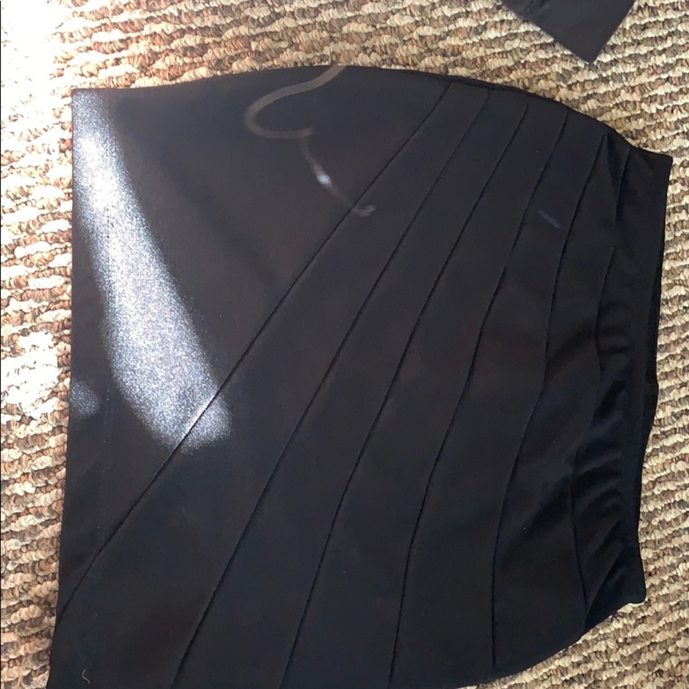 black pencil skirt